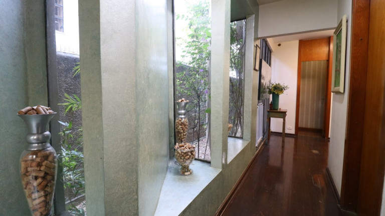 Imagem Casa com 5 Quartos à Venda,  em Vila Mariana - São Paulo