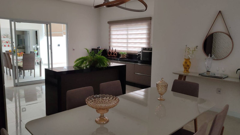 Imagem Casa de Condomínio com 4 Quartos à Venda, 298 m² em Vila Domingues - Votorantim