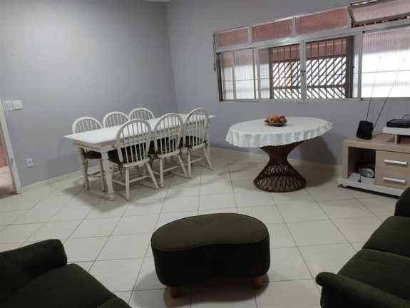 Imagem Casa com 4 Quartos à Venda, 142 m² em Caicara - Praia Grande