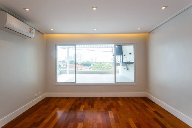 Imagem Casa com 3 Quartos à Venda, em Vila Madalena - São Paulo Imagem Casa com 3 Quartos à Venda, em Vila Madalena - São Paulo