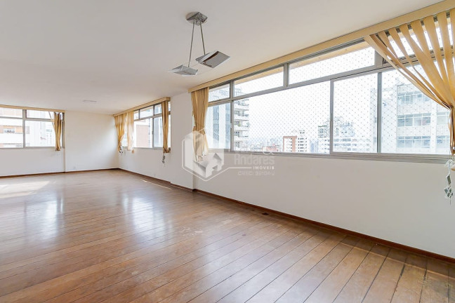 Imagem Apartamento com 4 Quartos à Venda, 233 m² em Santa Cecília - São Paulo Imagem Apartamento com 4 Quartos à Venda, 233 m² em Santa Cecília - São Paulo