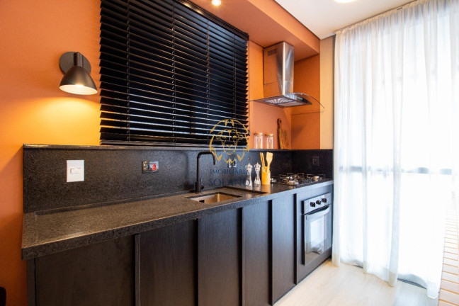 Imagem Apartamento com 3 Quartos à Venda, 215 m² em Centro - Curitiba