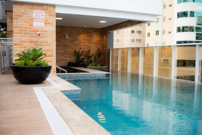 Imagem Apartamento com 3 Quartos à Venda, 135 m² em Meia Praia - Itapema