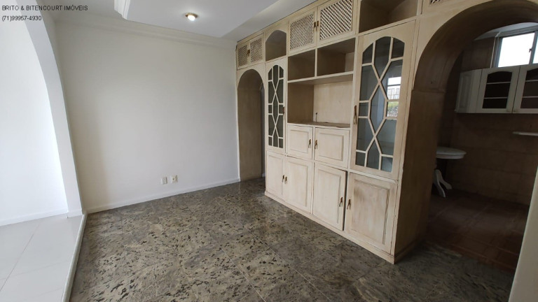 Imagem Imóvel com 3 Quartos à Venda, 80 m² em Imbuí - Salvador Imagem Imóvel com 3 Quartos à Venda, 80 m² em Imbuí - Salvador