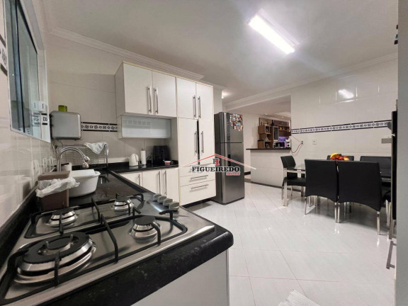 Imagem Sobrado com 3 Quartos à Venda, 121 m² em Maracanã - Praia Grande