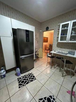 Imagem Casa com 3 Quartos à Venda, 173 m² em Sumarezinho - Ribeirão Preto Imagem Casa com 3 Quartos à Venda, 173 m² em Sumarezinho - Ribeirão Preto