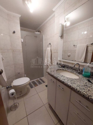 Imagem Apartamento com 3 Quartos à Venda, 95 m² em Centro - Balneário Camboriú Imagem Apartamento com 3 Quartos à Venda, 95 m² em Centro - Balneário Camboriú