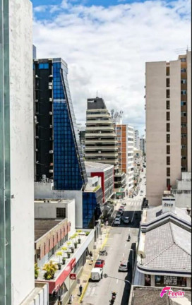 Imagem Apartamento com 3 Quartos à Venda, 110 m² em Centro - Florianópolis Imagem Apartamento com 3 Quartos à Venda, 110 m² em Centro - Florianópolis