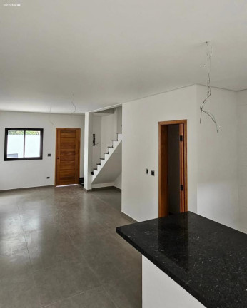 Imagem Sobrado com 2 Quartos à Venda, em Boiçucanga - São Sebastião Imagem Sobrado com 2 Quartos à Venda, em Boiçucanga - São Sebastião
