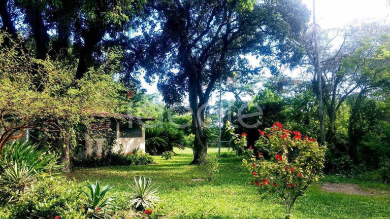Imagem Casa com 6 Quartos à Venda, 400 m² em Camorim - Rio De Janeiro Imagem Casa com 6 Quartos à Venda, 400 m² em Camorim - Rio De Janeiro