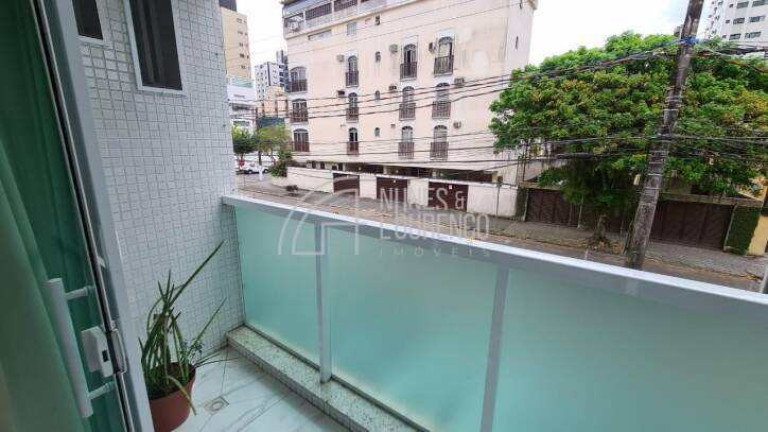 Imagem Casa com 4 Quartos à Venda, 194 m² em Ponta Da Praia - Santos Imagem Casa com 4 Quartos à Venda, 194 m² em Ponta Da Praia - Santos