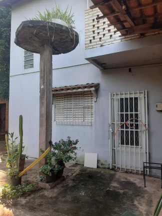 Casa com 2 Quartos à Venda, 360 m² em Jardim Petrópolis - Várzea Grande