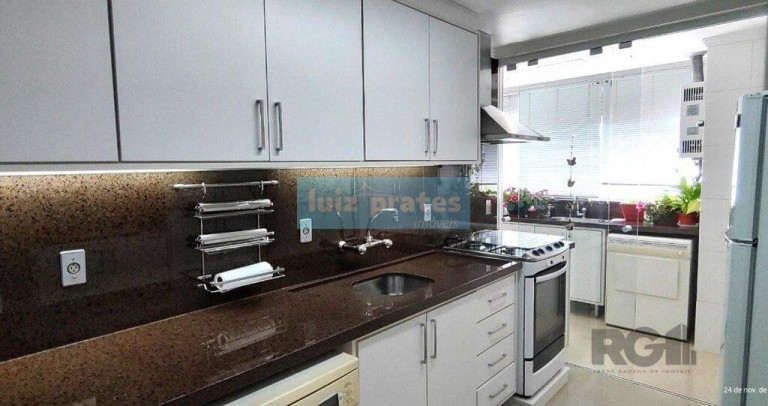 Imagem Apartamento com 2 Quartos à Venda, 184 m² em Cristo Redentor - Porto Alegre