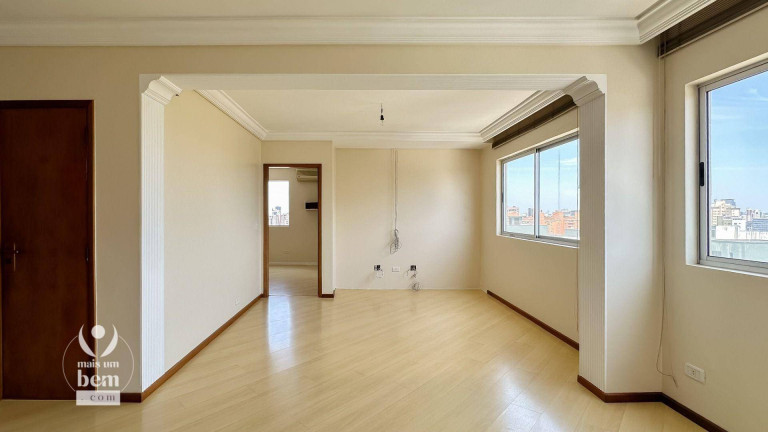 Imagem Cobertura com 3 Quartos à Venda, 129 m² em Cabral - Curitiba Imagem Cobertura com 3 Quartos à Venda, 129 m² em Cabral - Curitiba