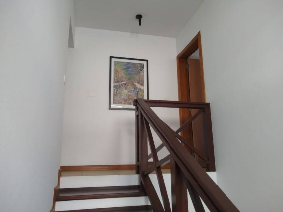 Imagem Casa com 3 Quartos à Venda, 260 m² em Rio Tavares - Florianópolis