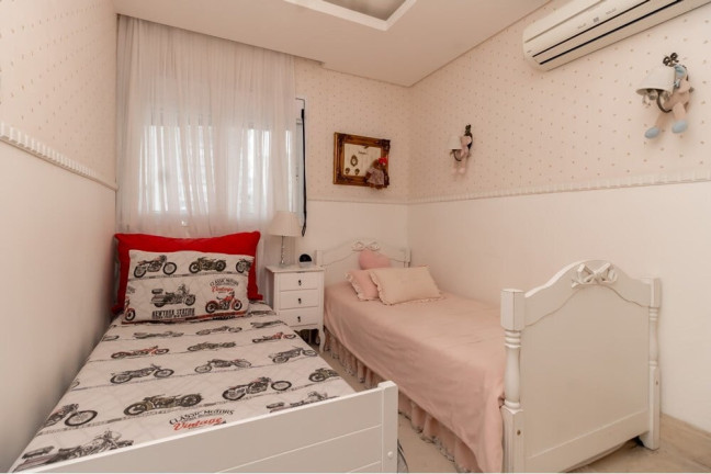 Imagem Imóvel com 4 Quartos à Venda, 169 m² em Vila Uberabinha - São Paulo