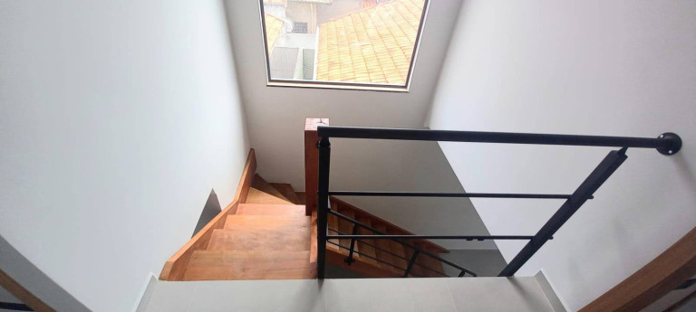 Imagem Sobrado com 3 Quartos à Venda, 170 m² em Alvinópolis - Atibaia