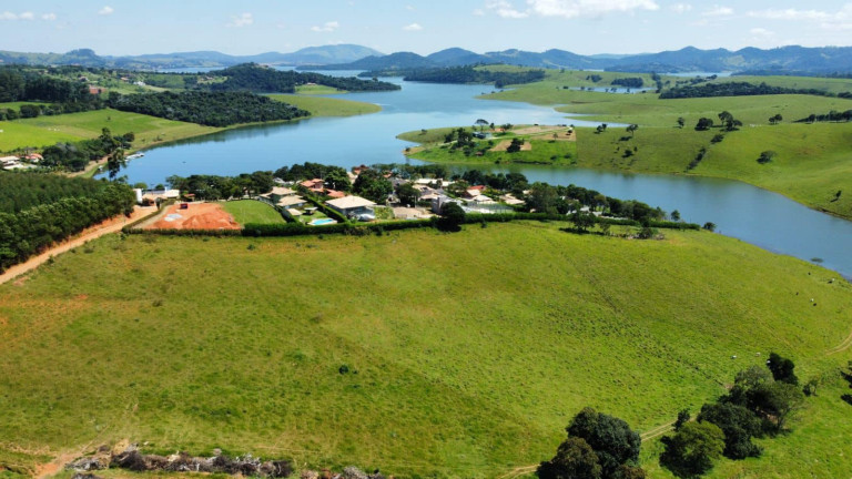 Imagem Terreno à Venda, 51.646 m² em Centro - Piracaia Imagem Terreno à Venda, 51.646 m² em Centro - Piracaia