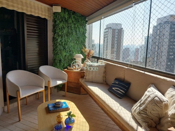 Imagem Apartamento com 3 Quartos à Venda ou Locação, 240 m² em Panamby - São Paulo