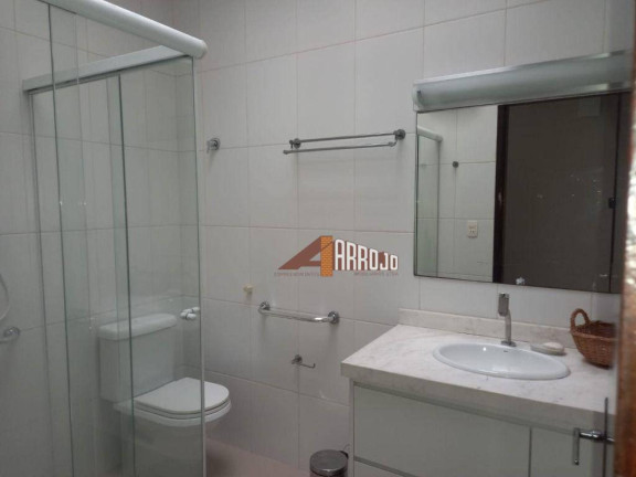 Imagem Casa com 3 Quartos à Venda, 234 m² em Jardim Cotinha - São Paulo Imagem Casa com 3 Quartos à Venda, 234 m² em Jardim Cotinha - São Paulo