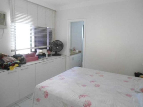 Imagem Apartamento com 2 Quartos à Venda, 90 m² em Candeal - Salvador