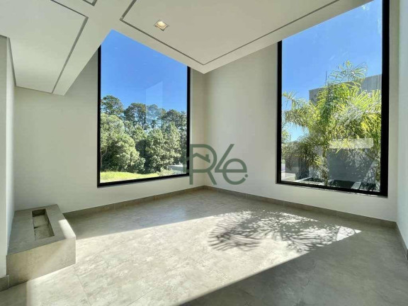 Imagem Casa com 4 Quartos à Venda, 393 m² em Granja Viana - Vintage - Embu Das Artes Imagem Casa com 4 Quartos à Venda, 393 m² em Granja Viana - Vintage - Embu Das Artes