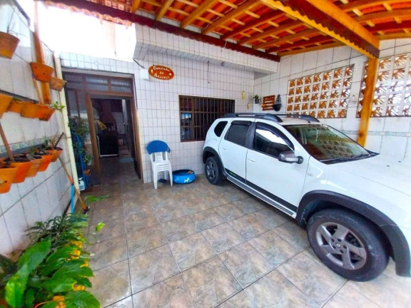 Sobrado com 2 Quartos à Venda, 95 m² em Caiçara - Praia Grande