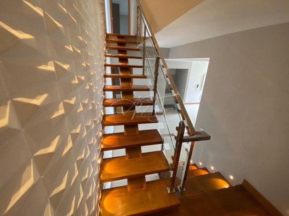 Imagem Casa com 7 Quartos à Venda, 350 m² em Nova Almeida - Serra Imagem Casa com 7 Quartos à Venda, 350 m² em Nova Almeida - Serra