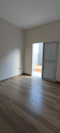 Imagem Casa com 3 Quartos à Venda, 180 m² em Jardim Dos Pinheiros - Atibaia Imagem Casa com 3 Quartos à Venda, 180 m² em Jardim Dos Pinheiros - Atibaia