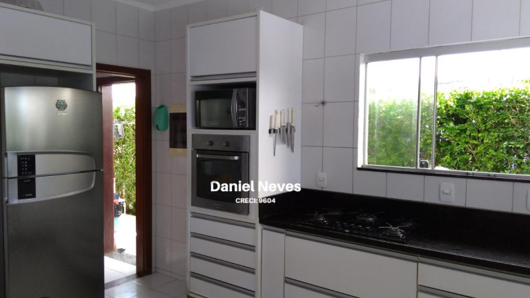 Imagem Casa de Condomínio com 4 Quartos à Venda, 450 m² em Busca Vida (abrantes) - Camaçari