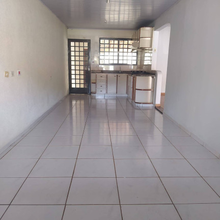Casa com 3 Quartos para Alugar, 300 m² em Centauro - Arapongas