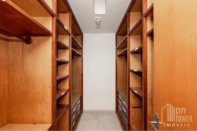 Imagem Casa com 3 Quartos à Venda, 563 m² em Aclimação - São Paulo