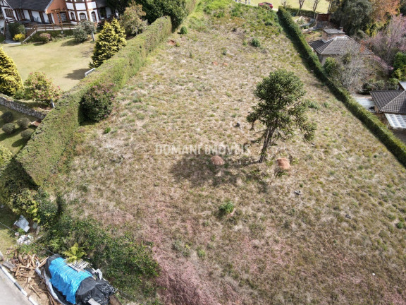 Imagem Terreno à Venda, 2.800 m² em Região De Capivari - Campos Do Jordão Imagem Terreno à Venda, 2.800 m² em Região De Capivari - Campos Do Jordão
