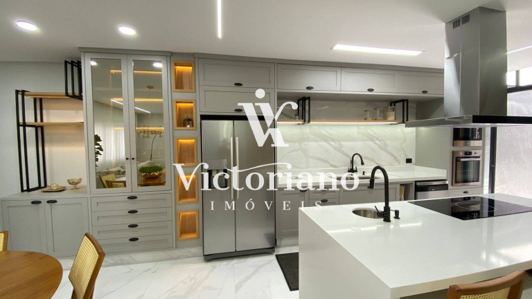 Imagem Casa com 3 Quartos à Venda, 243 m² em Jardim Oriente - São José Dos Campos Imagem Casa com 3 Quartos à Venda, 243 m² em Jardim Oriente - São José Dos Campos