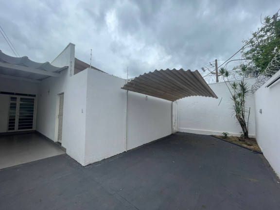Imagem Casa com 3 Quartos à Venda, 127 m² em Vigilato Pereira - Uberlândia Imagem Casa com 3 Quartos à Venda, 127 m² em Vigilato Pereira - Uberlândia