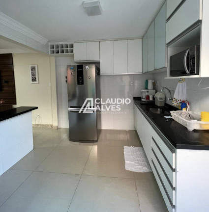 Imagem Casa com 3 Quartos à Venda, 180 m² em Santa Mônica - Feira De Santana