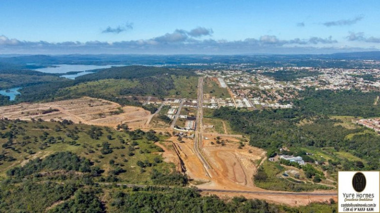 Imagem Imóvel à Venda, 360 m² em Residencial Lago De Cristal - Caldas Novas Imagem Imóvel à Venda, 360 m² em Residencial Lago De Cristal - Caldas Novas