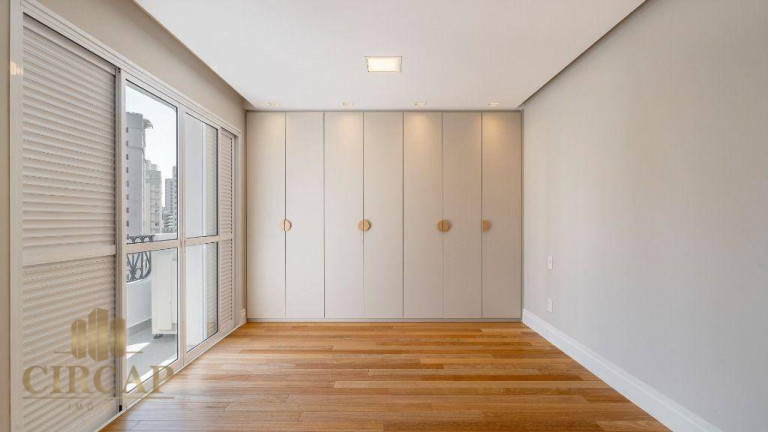 Imagem Apartamento com 2 Quartos à Venda, 130 m² em Vila Nova Conceição - São Paulo Imagem Apartamento com 2 Quartos à Venda, 130 m² em Vila Nova Conceição - São Paulo