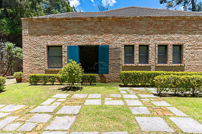 Imagem Casa com 5 Quartos à Venda, 552 m² em Vila Simonsen - Campos Do Jordão