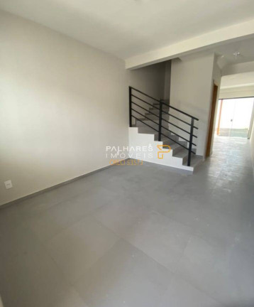 Imagem Casa com 2 Quartos à Venda, 62 m² em João Costa - Joinville