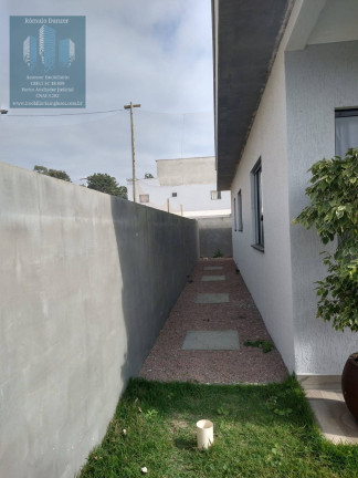 Imagem Casa com 3 Quartos à Venda, 80 m² em São João Do Rio Vermelho - Florianópolis Imagem Casa com 3 Quartos à Venda, 80 m² em São João Do Rio Vermelho - Florianópolis