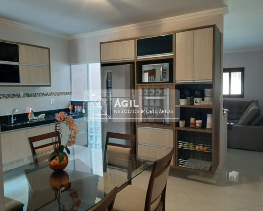 Sobrado com 3 Quartos à Venda, 140 m² em Jardim Torrão De Ouro - São José Dos Campos