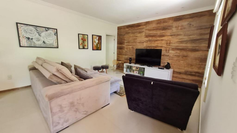 Imagem Casa com 3 Quartos à Venda, 190 m² em Vale Alpino - Teresópolis Imagem Casa com 3 Quartos à Venda, 190 m² em Vale Alpino - Teresópolis