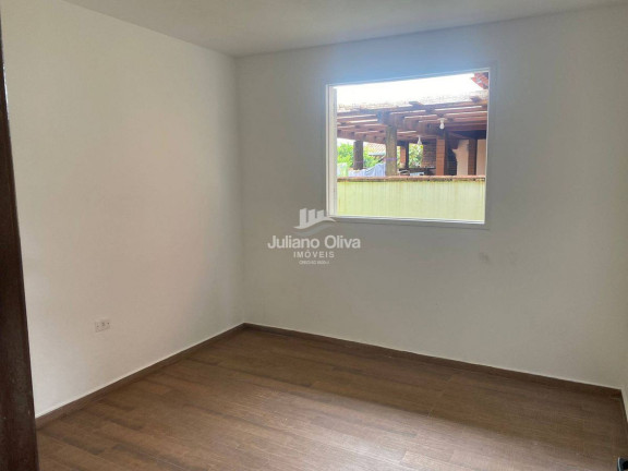 Imagem Casa com 3 Quartos à Venda, 125 m² em Cambiju - Itapoá