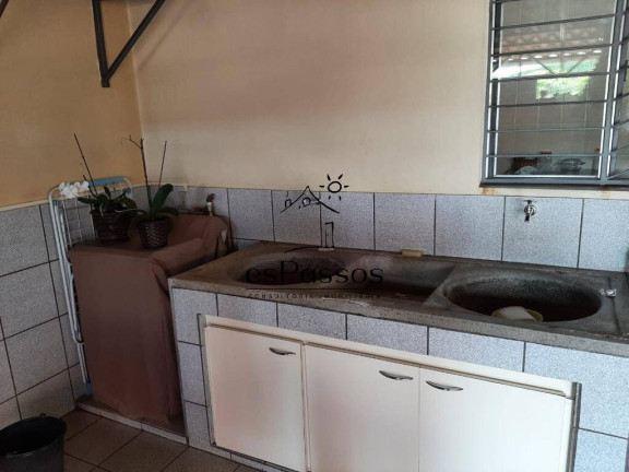 Imagem Casa com 5 Quartos à Venda, 680 m² em Centro - Florestal