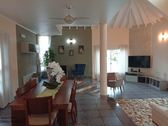 Imagem Casa com 5 Quartos à Venda, 220 m² em Josedy - Peruíbe