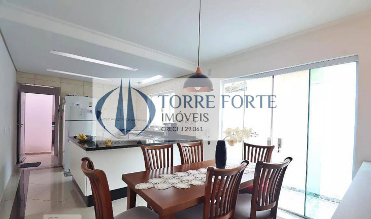 Imagem Casa com 2 Quartos à Venda, 144 m² em Vila Floresta - Santo André