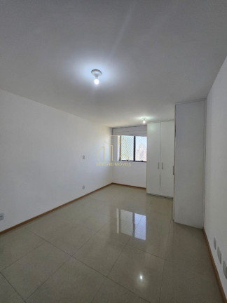 Imagem Imóvel com 1 Quarto à Venda, 147 m² em Pituba - Salvador Imagem Imóvel com 1 Quarto à Venda, 147 m² em Pituba - Salvador