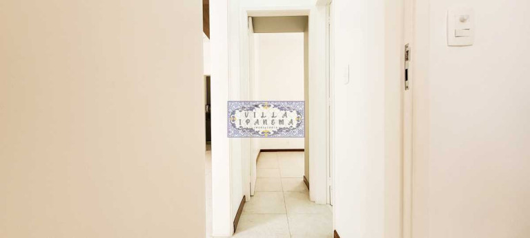 Imagem Apartamento com 2 Quartos à Venda, 65 m² em Copacabana - Rio De Janeiro Imagem Apartamento com 2 Quartos à Venda, 65 m² em Copacabana - Rio De Janeiro