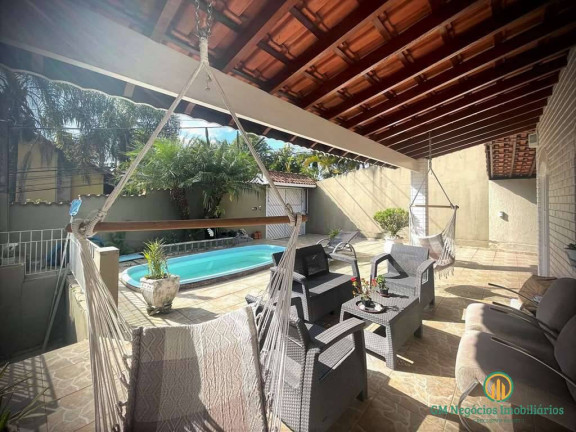 Imagem Casa com 3 Quartos à Venda, 131 m² em Vila Diva - Carapicuíba